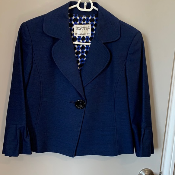 Brookhurst,Inc . Exclusively for Mary Kay blue  jacket small petite - Picture 1 of 10